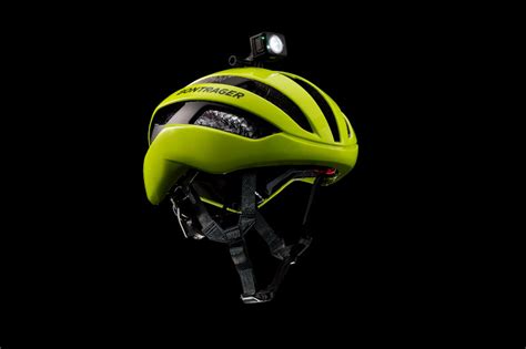 Capacete Bontrager Circuit WaveCel Amarelo BC Ciclismo Trek Concept