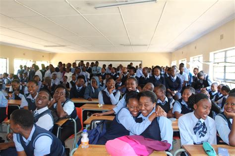 Department of education sets aside R104m for bursaries | Mpumalanga News