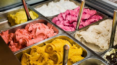 gelato  florence italy youll regret   fravel