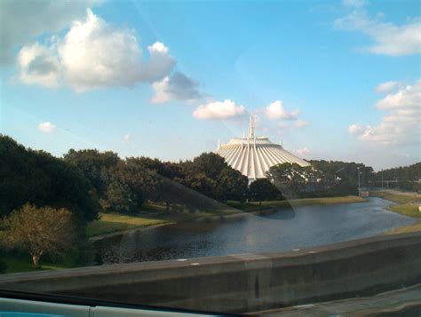 Space Mountain The View Of Space Mountain From The Resort Flickr