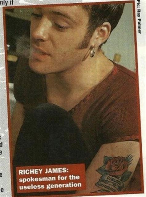 Pin By Hannah On Manics Richey Edwards Edwards Preacher