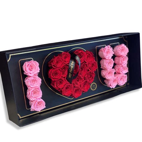 "DEEP LOVE" 25 Pink and Red (Preserved Roses) - VIP Floral Designs