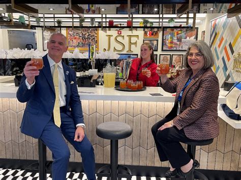 Miami Airport Opens Jackson Soul Food Restaurant Passenger Terminal Today