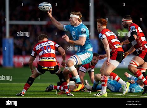 Sale Sharks Dan Du Preez Passes The Ball During The Gallagher