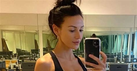 Michelle Keegan Shows Off Sizzling Gym Figure In Bikini On Solo Australia Trip Daily Star