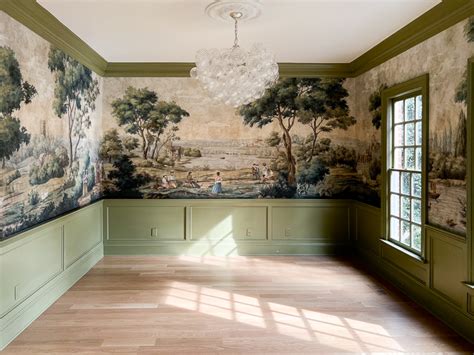 Colonial Wallpaper Murals