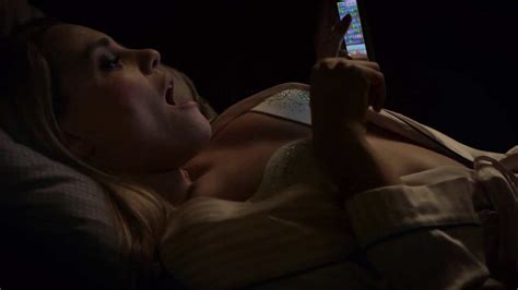 Naked Joy Esther In Des Amours D Samour