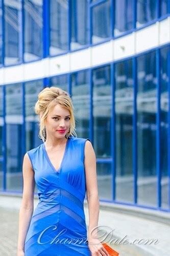 Top Hot And Sexy French Women Girls