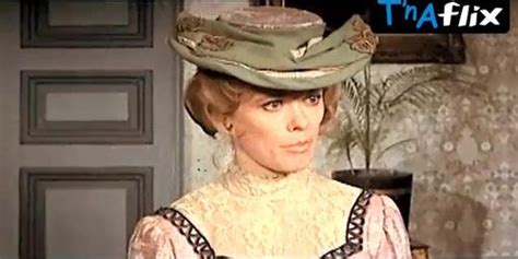 Malou Cartwright Nude Scene In The Groove Room Tnaflix