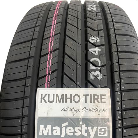 Kumho Majesty 9 Solus TA91 235/45R18 94V AS A/S All Season Tire