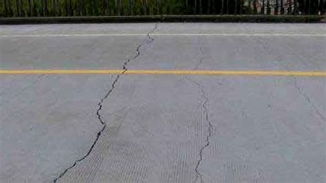 12 Types Of Cracks In Asphalt Pavement How To Repair Civil