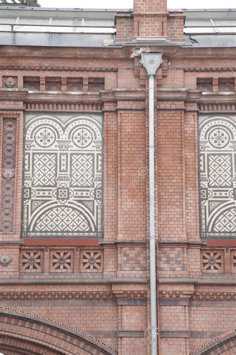 Fachada Del Ferrocarril De Hackescher Markt Foto De Archivo Imagen De