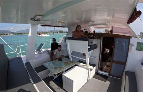 SAILING ALUMINIUM CATAMARAN 50 FEET- 6 CABINS - Henri Captain