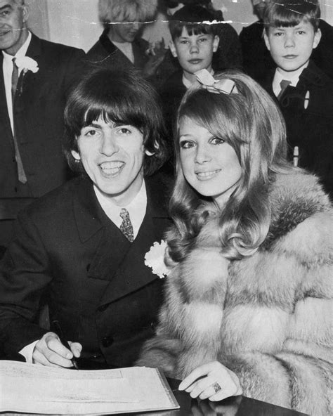 iconic  wedding dresses   time pattie boyd