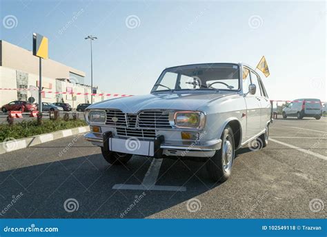 Renault 16 редакционное стоковое фото. изображение насчитывающей тип ...