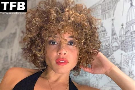 Sophia Urista Nude Sexy Collection Photos Video TheFappening