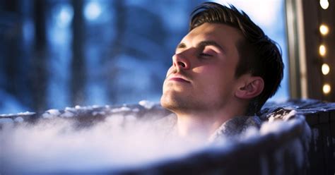 हवळयत दररज गरम पणयन अघळ करणयपरव जणन घय तयच फयद आण तट hot water