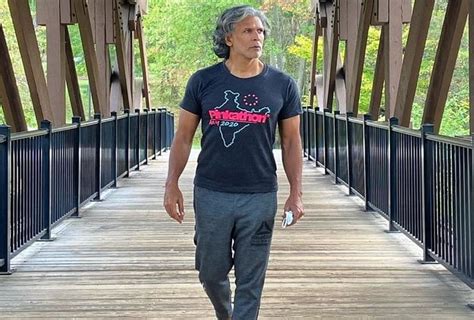 Milind Soman Shares Shirtless Photo After He Troll Nude Photo My Xxx Hot Girl