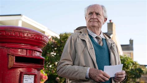 Jim Broadbent Explains Refreshing Filming Change For New Movie