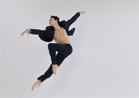 Victor Caixeta Dance For You Magazine