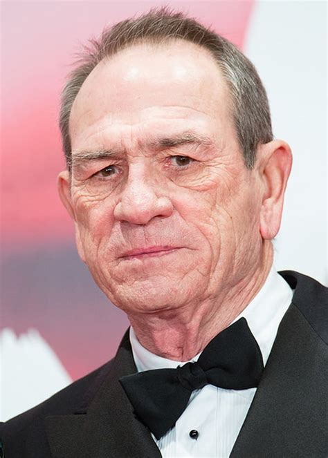 tommy lee jones height weight age spouse family facts biography