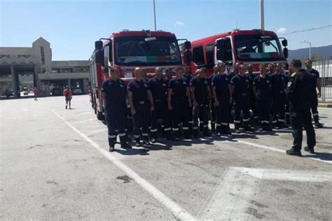 Посрещнаха българските пожарникари, участвали в потушаването на ...