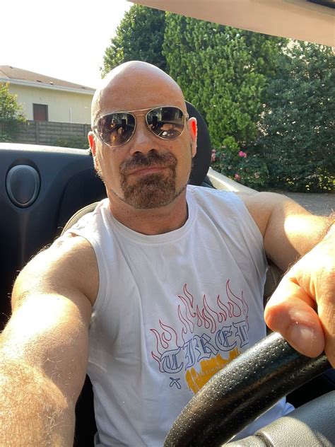 RossoBoy escort Gay Gigolò Toy Boy annunci in tutta Italia