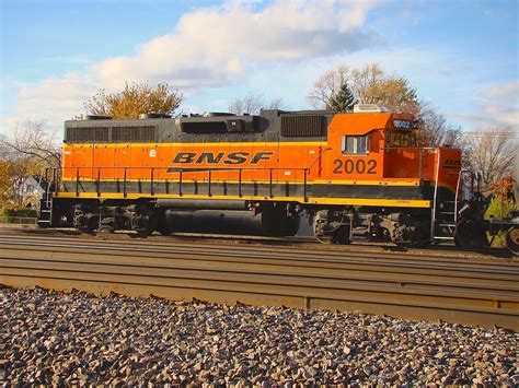 Bnsf Main In Nov2014 Bnsf Gp38 2 In Congress Park Il Flickr