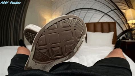 Yo LONG TOED Latina TOEJOB MAGIC Footjob Milking Fun MOV Amateur Soles Giantess And