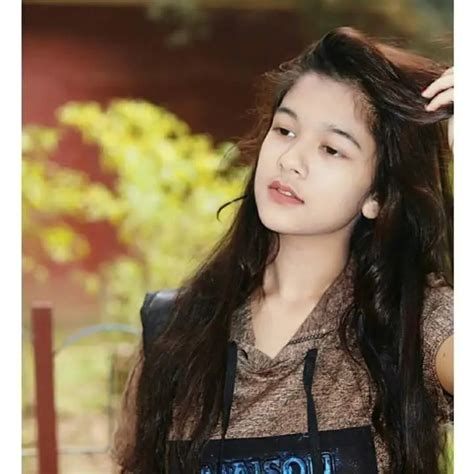 Cute GF Records Herself Stripping Full Nude For Her BF Pic S And 2 Video S Scrolller