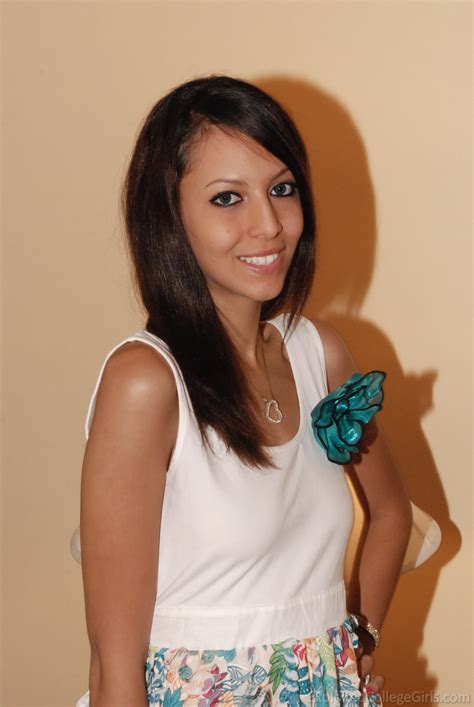 Amateur College Freshman Blowjob Porn Pictures XXX Photos Sex Images PICTOA