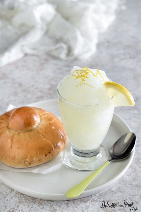 Granita Al Limone Siciliana Fatta In Casa Con O Senza Gelatiera