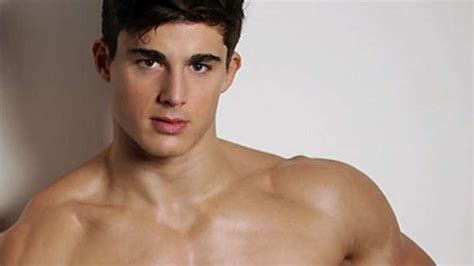 Pietro Boselli Von Beruf Mathe Lehrer Und Model Welt