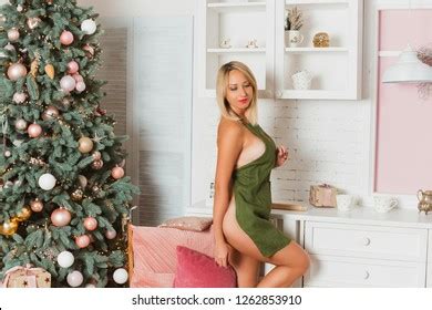 Sexy Tan Blonde Hair Woman Her Stock Photo 1262853910 Shutterstock