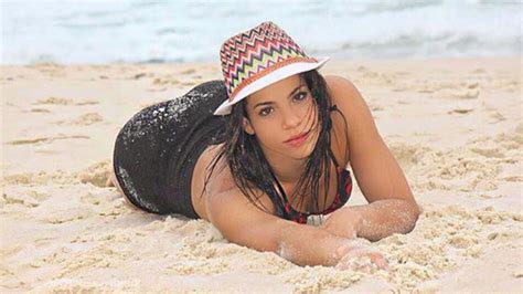 Nữ VĐV xinh đẹp dính scandal sex ở Olympic