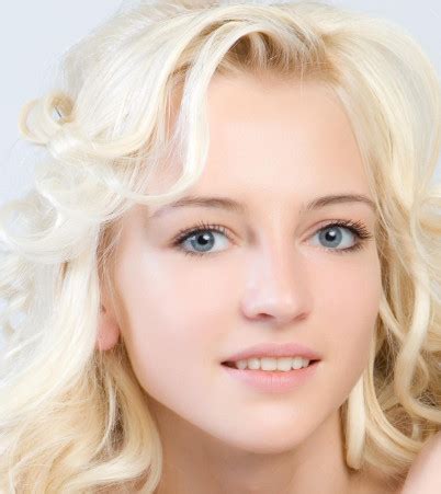 Alysha A Opens Her Vagina 1 Porn Pic