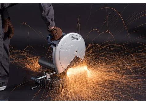 Отрезная пила по металлу MAKITA M2400 | Купить MAKITA M2400 в ...