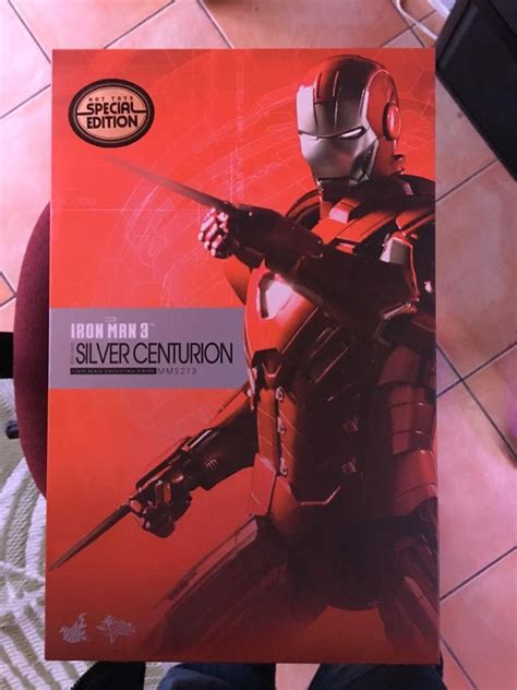Hot Toys Iron Man Silver Centurion Exclusive Version