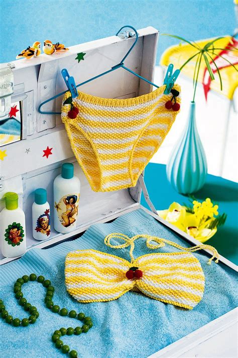 Un Maillot De Bain Au Crochet Summer Is Here Summer Time Diy Tricotin Bikini Crochet Bikinis