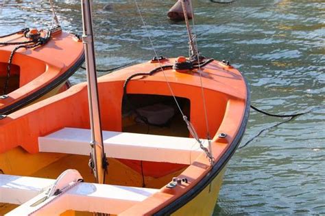 Boat Side View Stock Photos Images And Backgrounds For Free Download