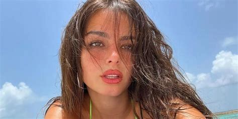 Addison Rae Wears A Sizzling Cutout Strapless Bikini On Winter Vacay