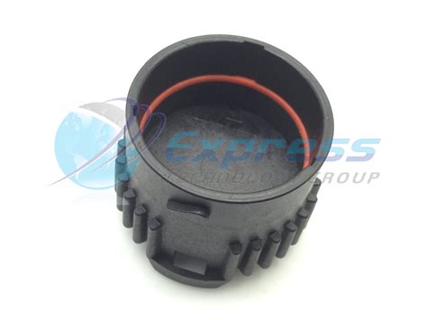 AHDC04-24 - Amphenol