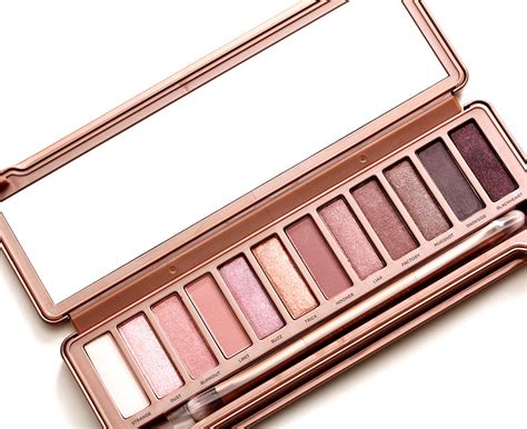 Paleta Farduri Pleoape Urban Decay Naked