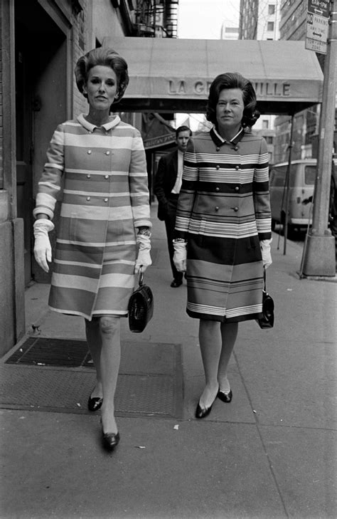 Truman Capote S Swans Lee Radziwill Babe Paley Slim Keith More PHOTOS