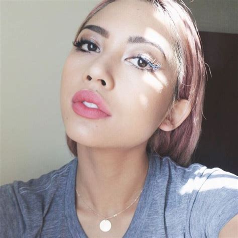 Amy Ph M Hot Girl Da N U M I T U Si U G I C M V I Gout Th I Trang H T M T