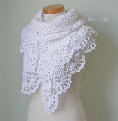 Victoria Shawl Crochet Pattern By Berniolie Lovecrafts Shawl