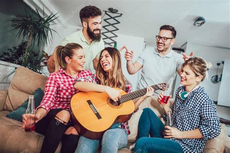 Imagem Grupo De Amigos