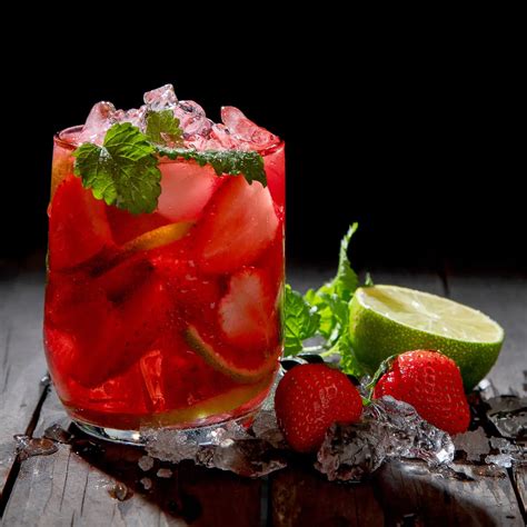 Non Alcoholic Strawberry Mojito Mocktail Recipe De Soi