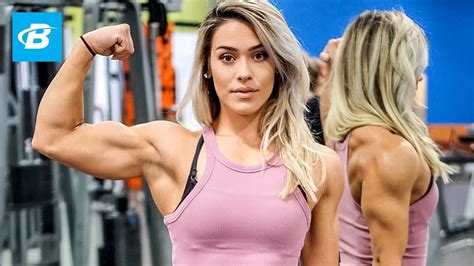 The Beauty That Trains Like A Beast Cassandra Martin Arm Workout