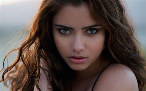 Women Brunette Green Eyes Face Model Portrait Wavy Hair Wallpapers HD Desktop And Mobile